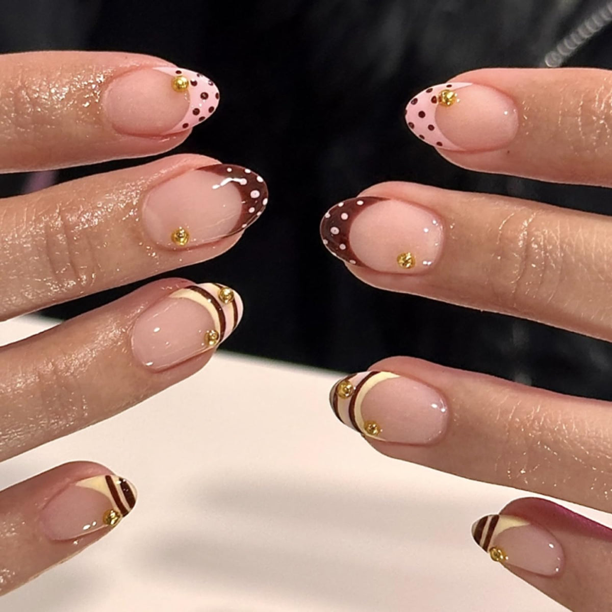 Bridal Press on Nails Short Almond Nude 3D White Floral Lace Pearl Wedding