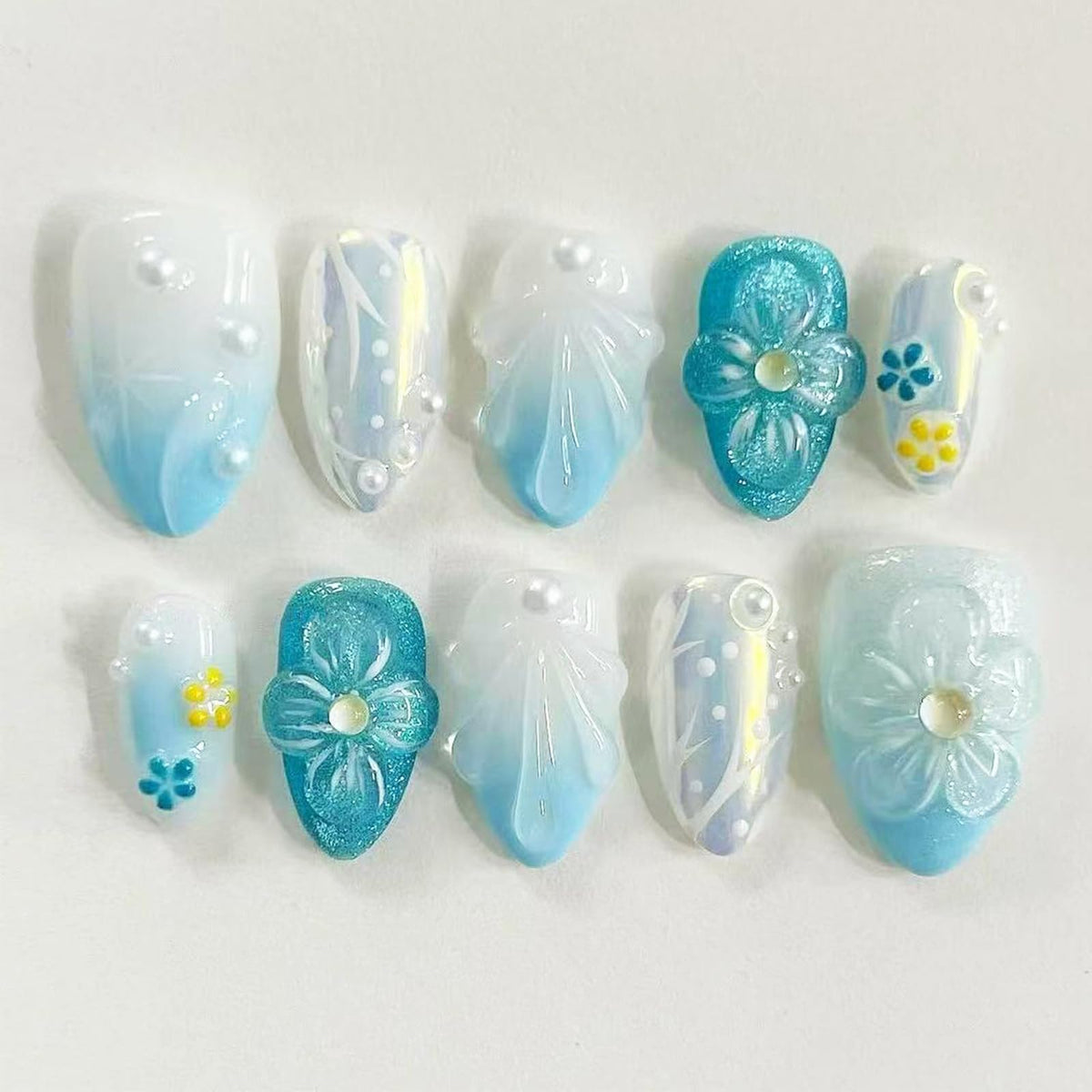 30Pcs Handmade Press on Nails Medium Almond Shape 3D Flower Fake Nails with Chrome Gold Foil Leaves Pearl Designs Nude White Shiny Acrylic Nails Reusable Full Cover Artificial False Nails for Women