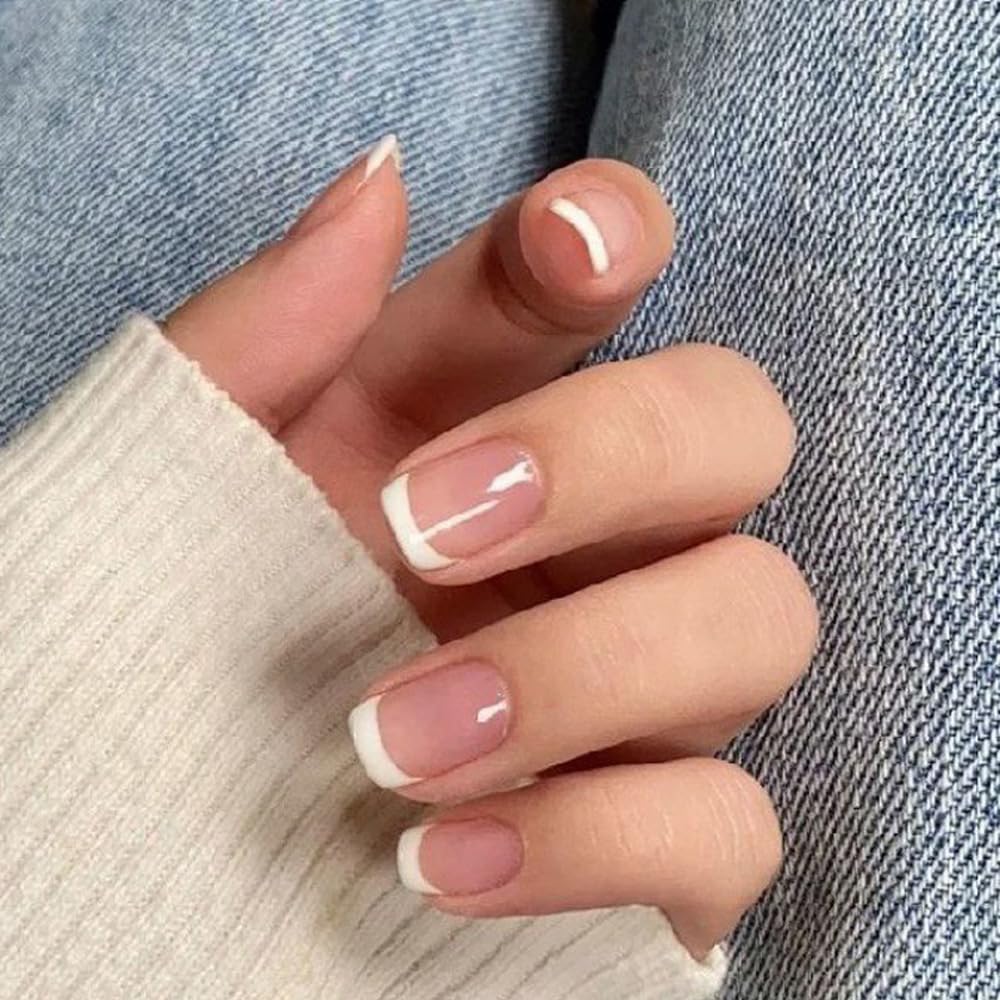Ombre French Press On Nails Short - IKISKT Fashion Acrylic False Nails, Glue On Nails with Glue Sticker,Fit Perfectly & Natural Stick On Nails - 24PCS Soft UV Gel Fake Nails Kit, Gradient White