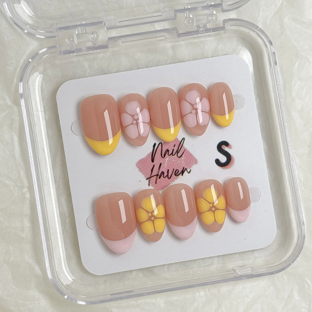 NailHaven| Short Almond Continued Collection - 10 Pcs Handmade Press-On Nails| Cute Acrylic Nails, High Quality Reusable