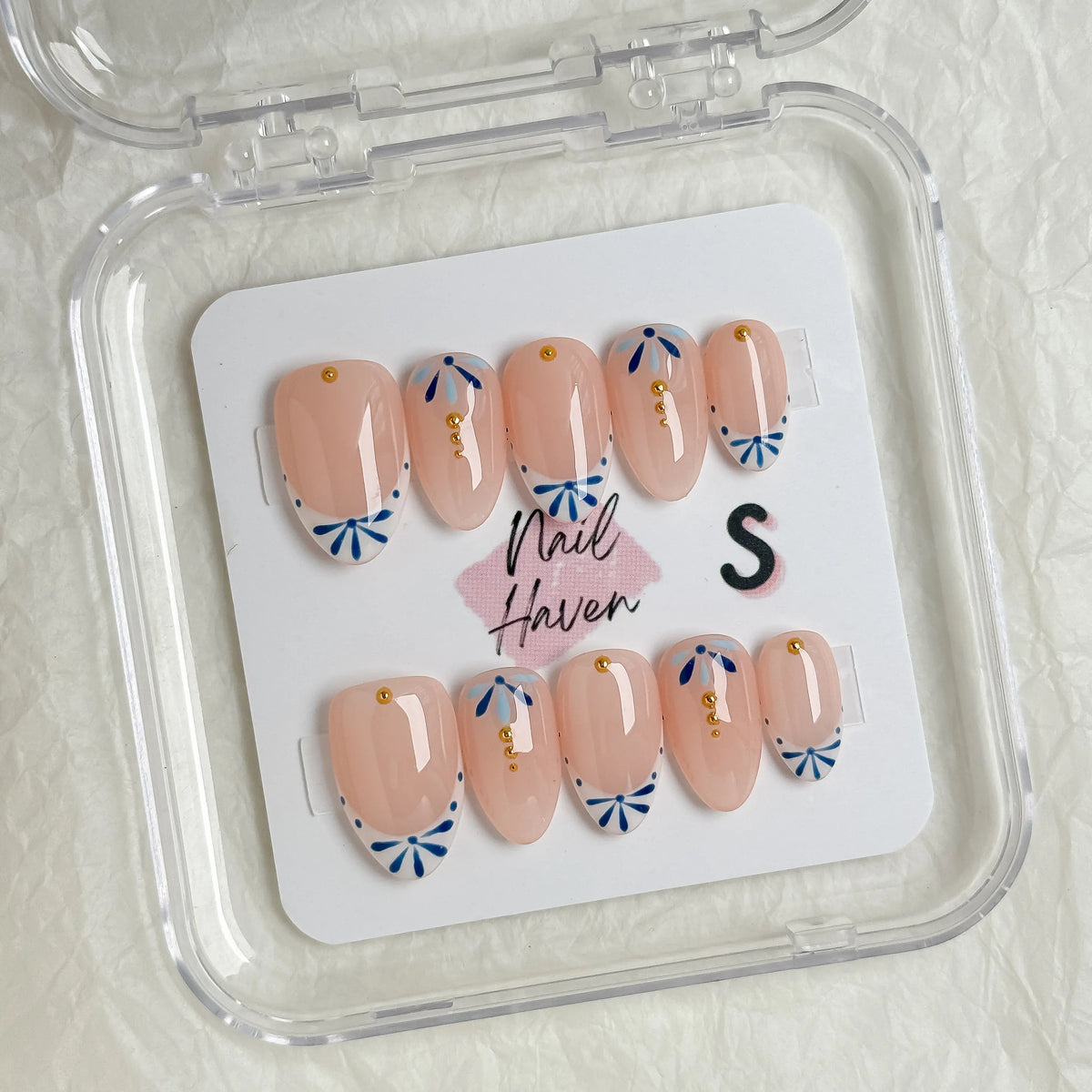 NailHaven| Short Almond Continued Collection - 10 Pcs Handmade Press-On Nails| Cute Acrylic Nails, High Quality Reusable