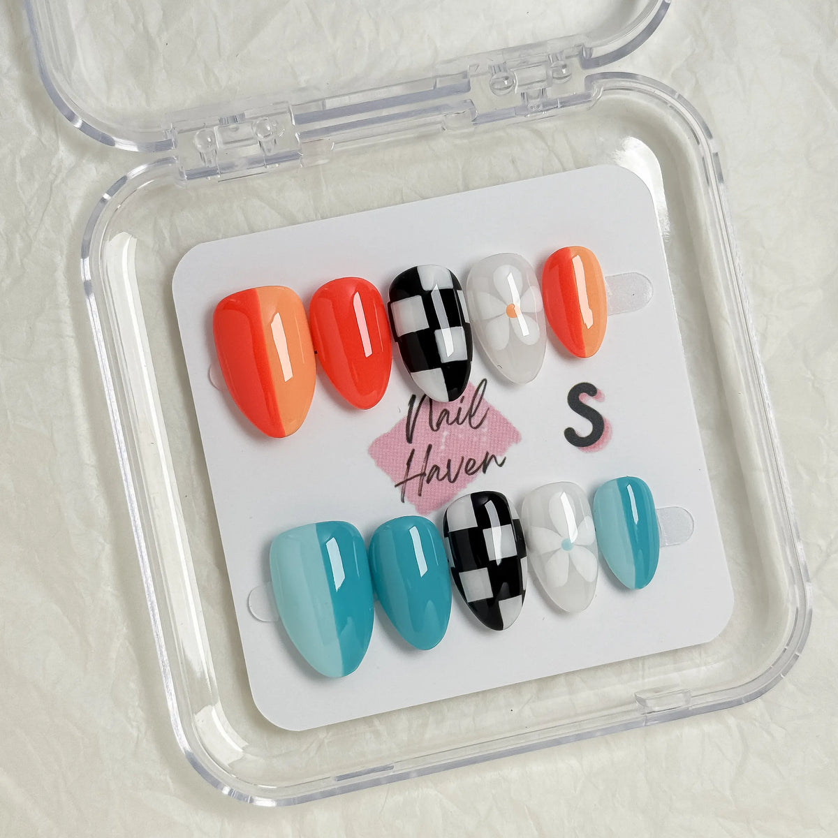 NailHaven| Short Almond Continued Collection - 10 Pcs Handmade Press-On Nails| Cute Acrylic Nails, High Quality Reusable