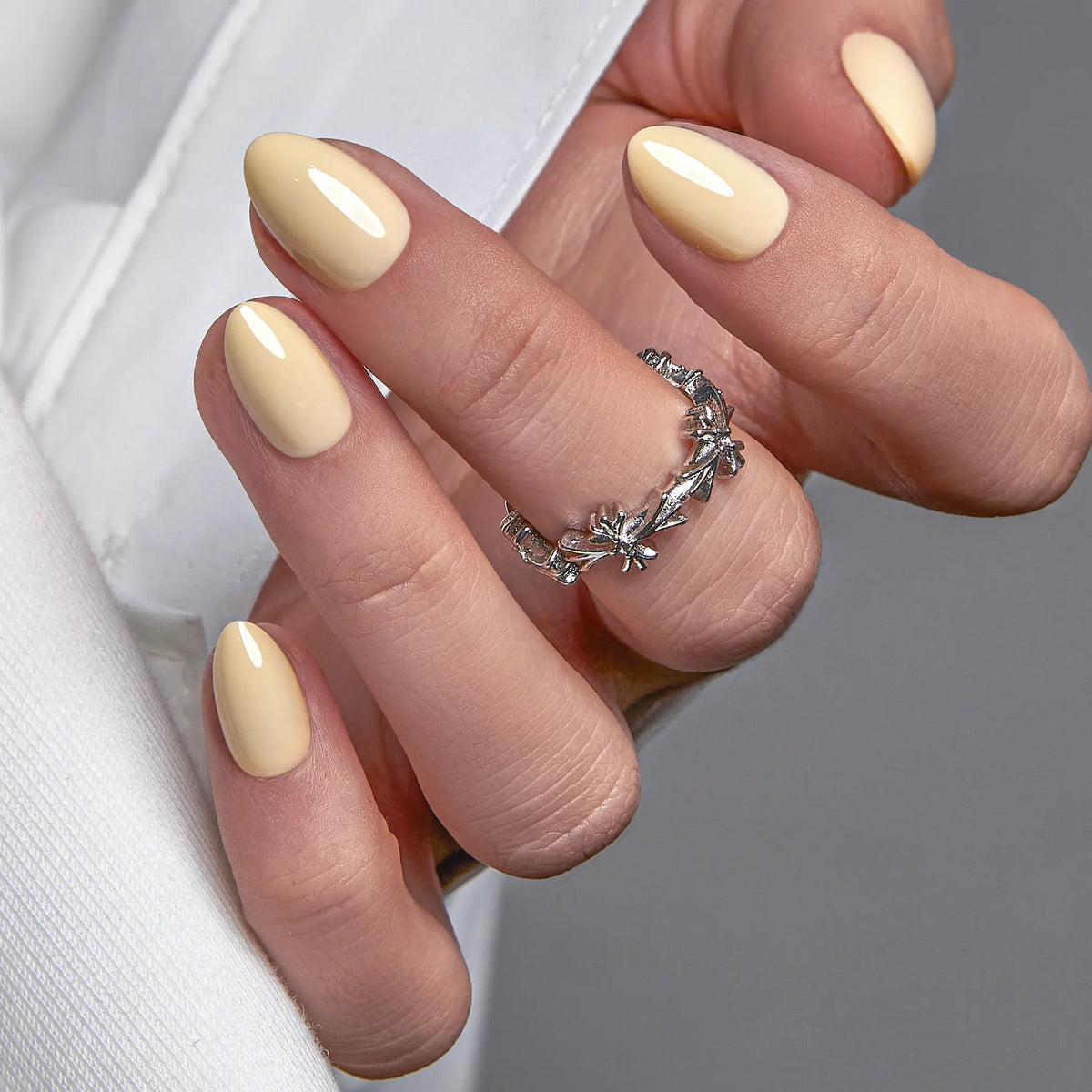 CurvLife Nailora Extra Short Almond Press-On Nails Collection – 30PCS Soft-Tapered Shape, Nude Pink, Glossy Minimal, Floral and Chic Everyday Styles, Reusable Salon-Look Nails for Daily Wear, Work, Dates and Effortless Polished Looks,sohochic