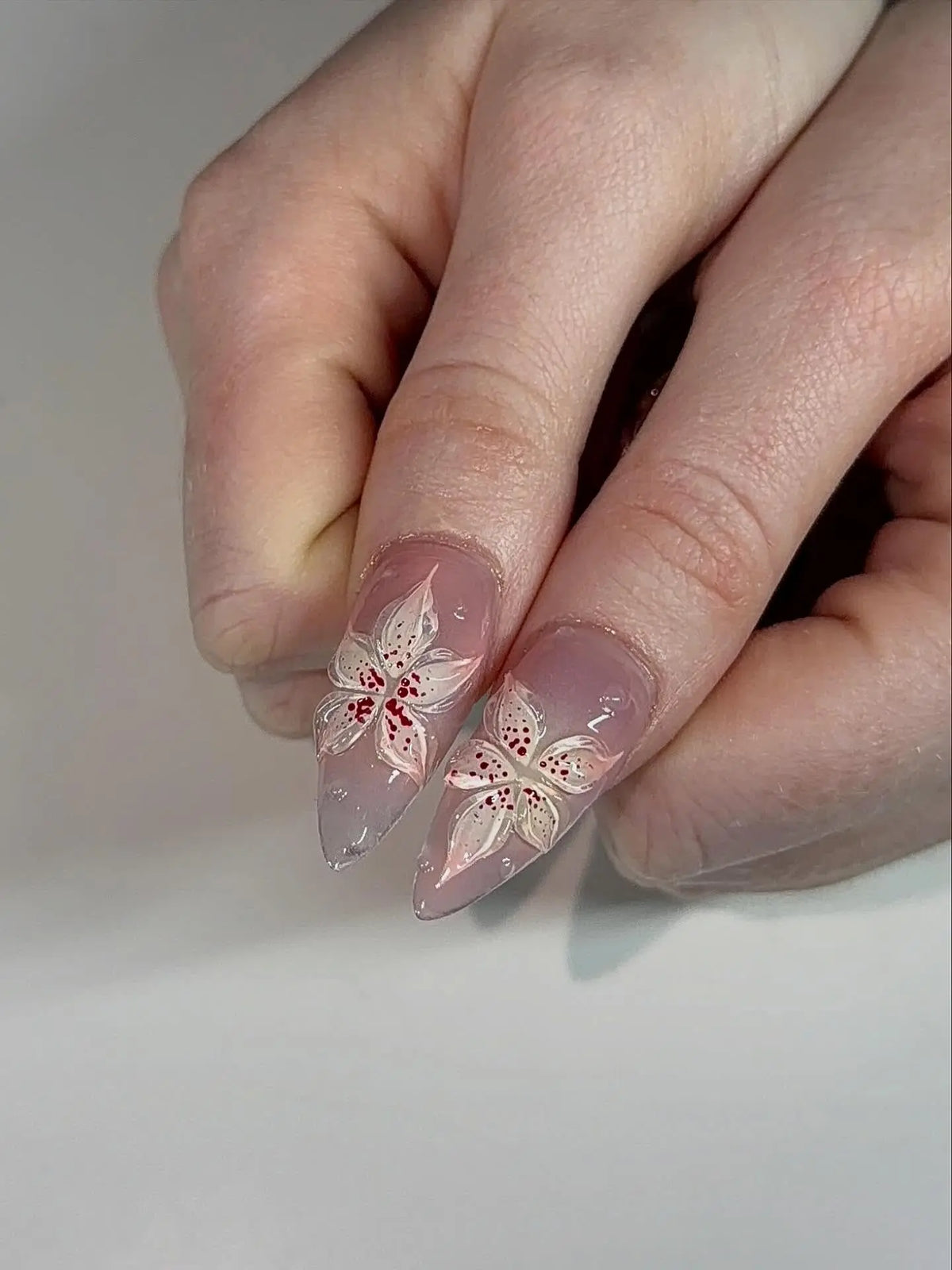 Luxury Nude Ombre Press On Nails Handmade  Long Stiletto 3D White Lily Flower Nails  Elegant Bridal Wedding Glue On Nails  Reusable Acrylic Fake Nail Set for Women  Salon Quality