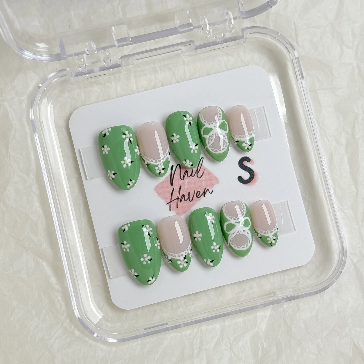 NailHaven| Short Almond Continued Collection - 10 Pcs Handmade Press-On Nails| Cute Acrylic Nails, High Quality Reusable