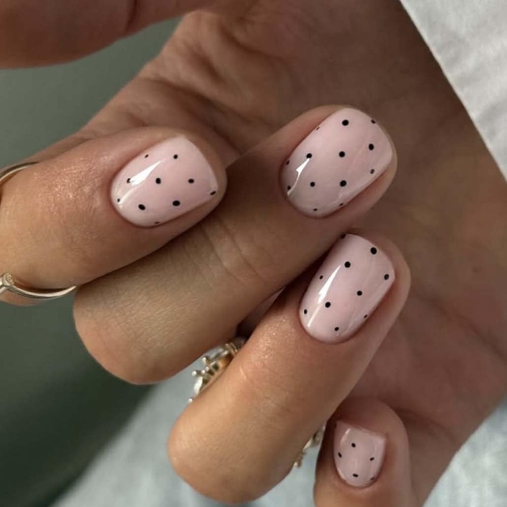 Foccna Press on Nails Almond Fake Nails with Gold Line Design Glue on Nails Acrylic Nails Glossy Full Cover Stick on Nails for Women 24Pcs