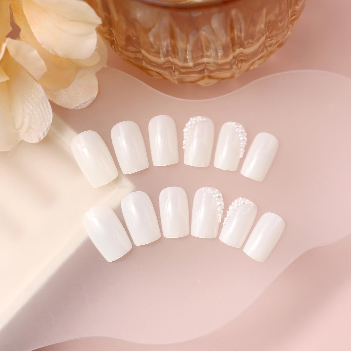 Milky White Press on Nails Medium Square, Pearls Deco Design, 24Pcs