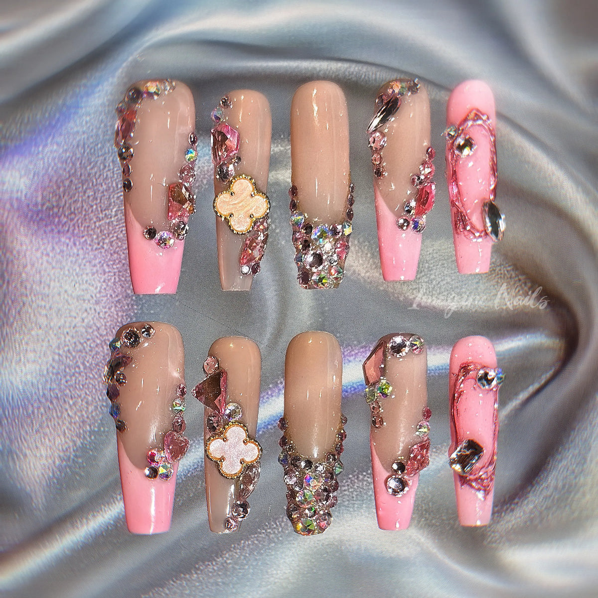 Elegant original design  Removable Press-On Nails - Handmade, Reusable, Salon-Quality, Long-Lasting, Unique Design, Includes Rings, Adorned with High-Quality Grade Diamonds, Removable False Nails