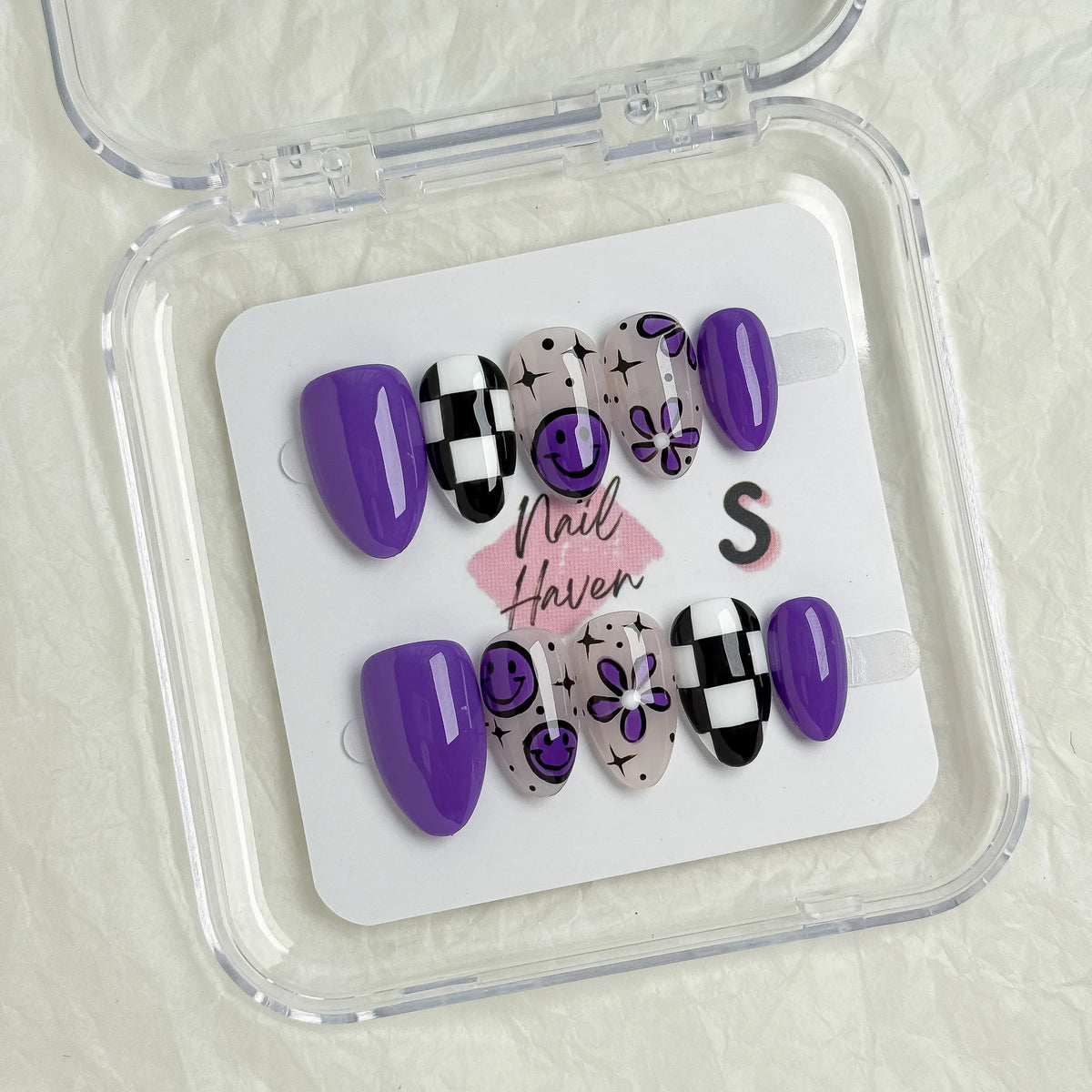 NailHaven| Short Almond Continued Collection - 10 Pcs Handmade Press-On Nails| Cute Acrylic Nails, High Quality Reusable