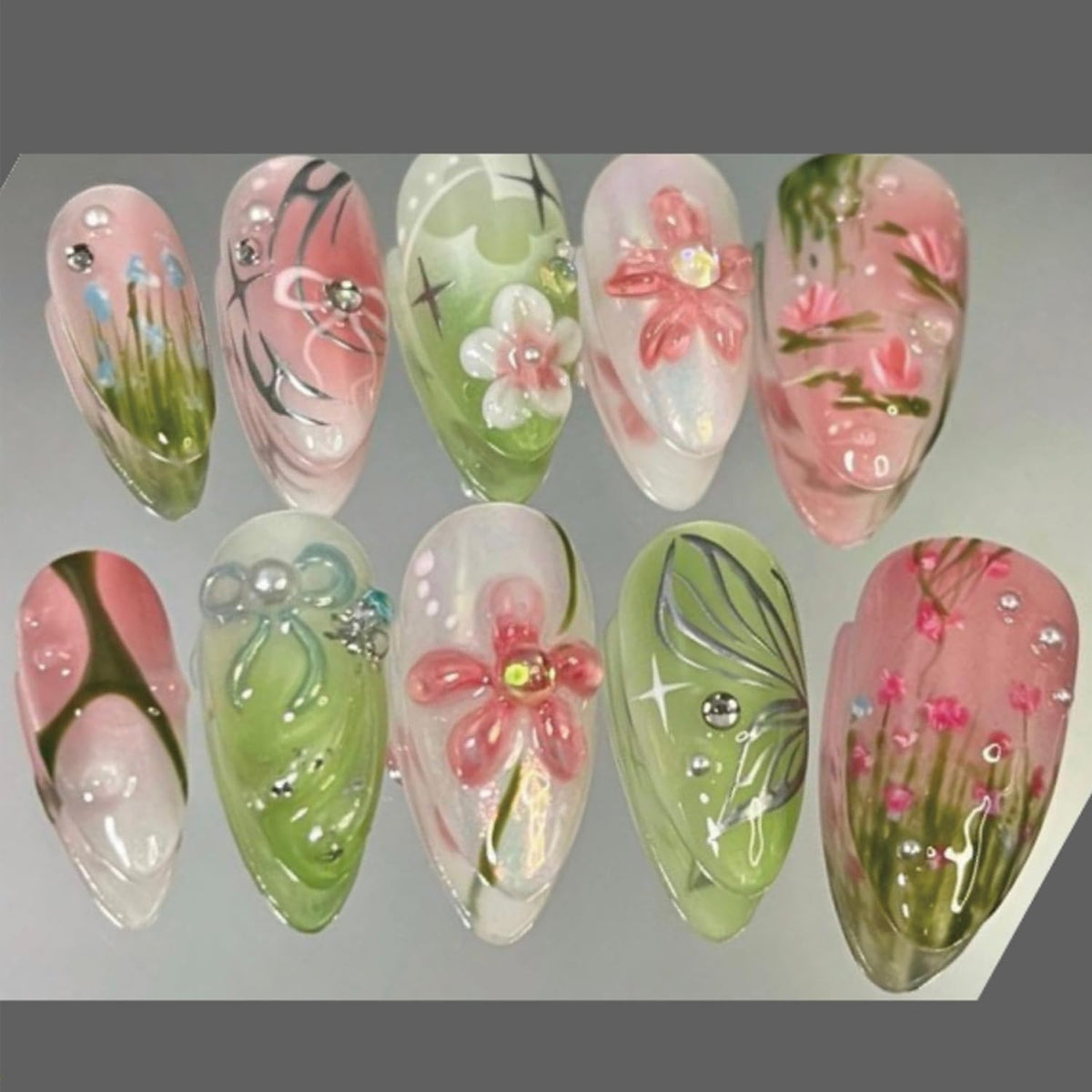 30Pcs Gold Star Moon Press on Nails Long Stiletto French Tip Fake Nails Press on 3D Chrome Gold Design Sun False Nails Irregular Gilded Lines Full Cover Purple Glossy Artificial Acrylic Nail for Women