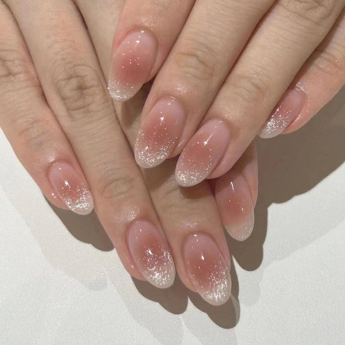 French Tip Press on Nails Almond Medium Fake Nails with Chrome Glitter Designs Nails Press ons Pink Gold Glue on Nails Natural False Nails Glossy Artificial Nails Simple Stick on Nails for Women 24Pcs