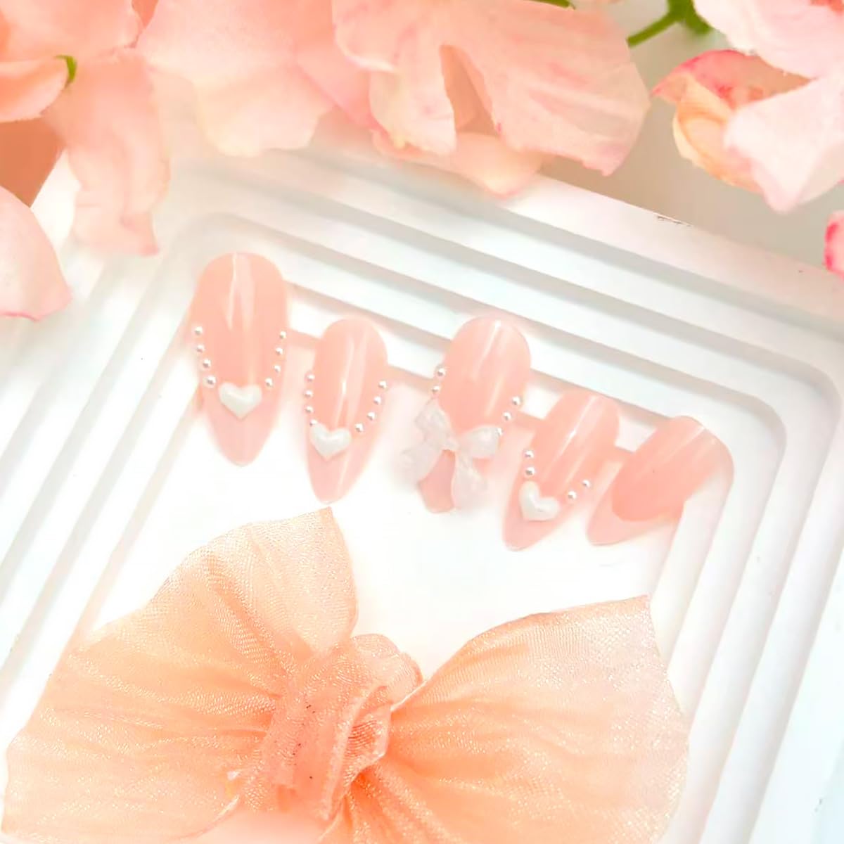 24Pcs White French Tip Press on Nails Medium Almond Fake Nails with Heart Pearl Design French Tip False Nails Cute 3D Bow Gems Stick on Nail Full Cover Reusable Glue on Nails for Women Wedding Daily