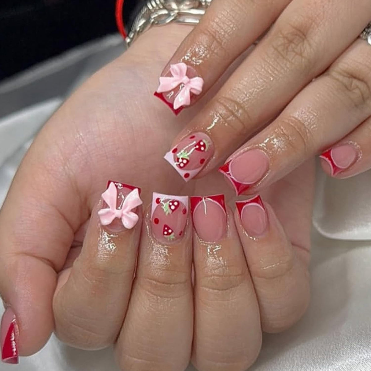 24Pcs Long Press on Nails Luxury Rhinestone Fake Nails French Glue On Nail with Sparkly Rhinestones Gem Silver Lines Designs Shiny Acrylic False Nails for Women Manicure Decoration