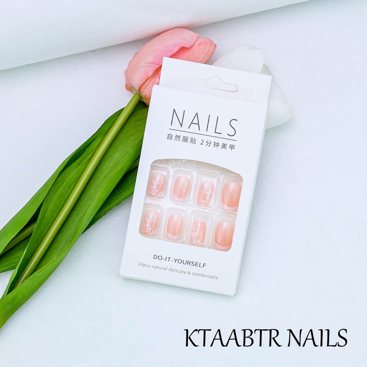 French Tip Press on Nails Short Square Flowers Fake Nails with Designs White French Tip Flowers Acrylic Nails Supply Glossy Artificial Nails Glue on Nails for Women Girls DIY Manicure 24 pcs