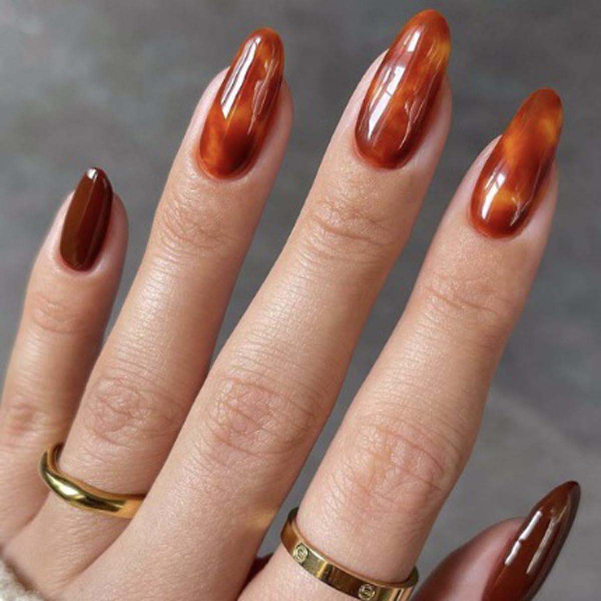 Medium Almomnd Press on Nails - Elegant White Floral Bridal Fake Nails