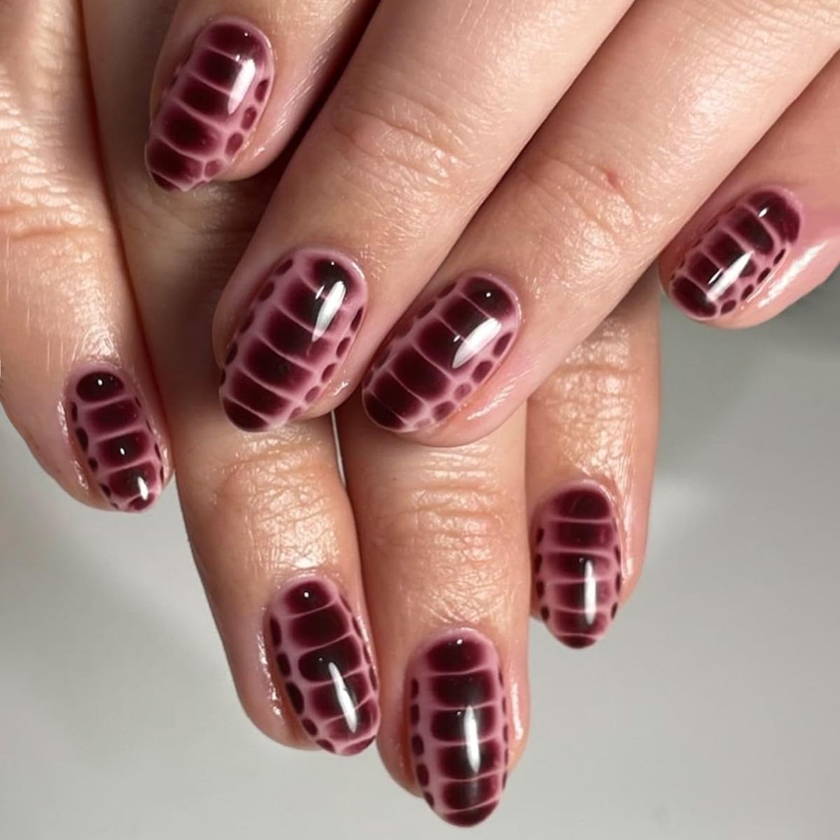 Medium Almomnd Press on Nails - Elegant White Floral Bridal Fake Nails