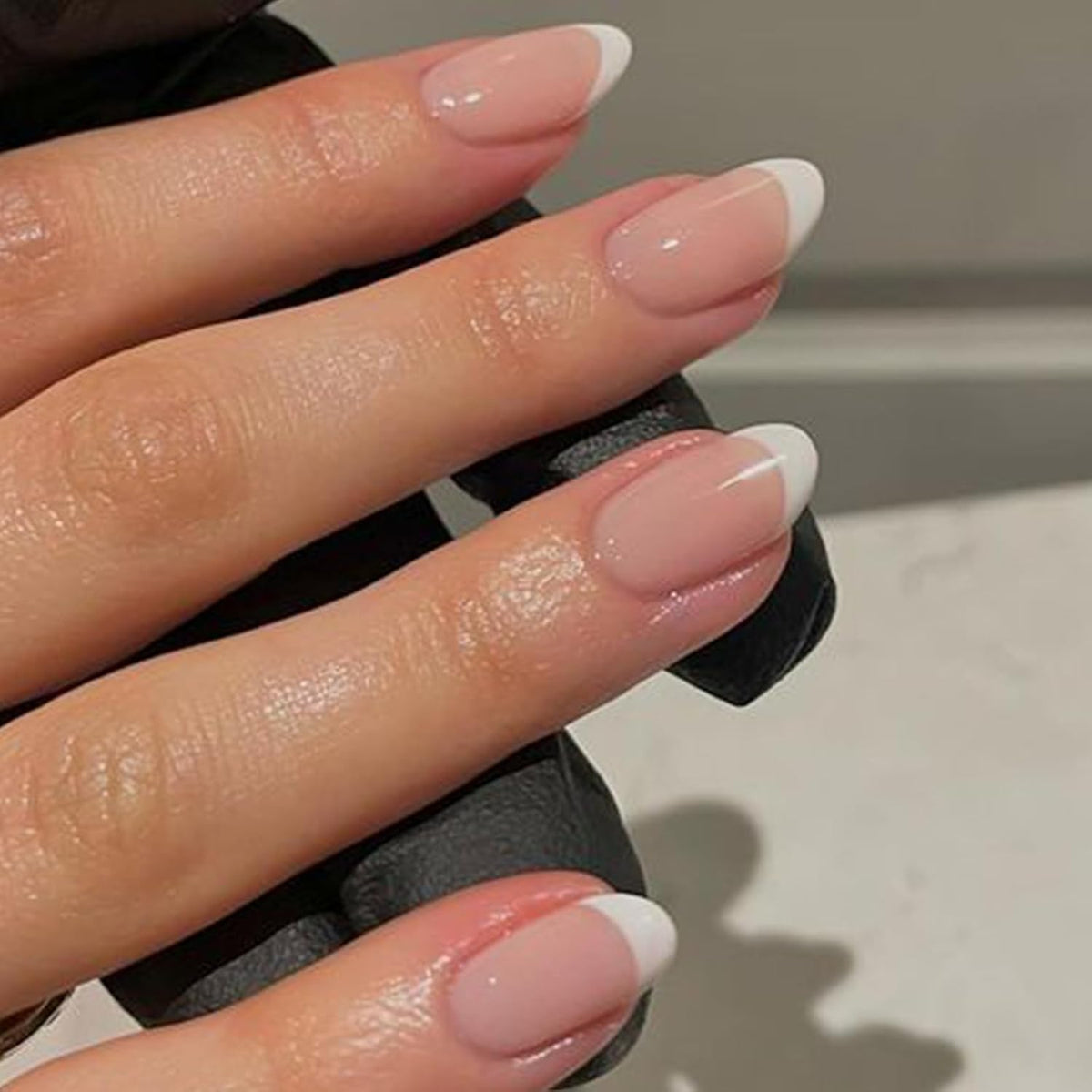 modelones French Tip Press On Nails, Short Oval Fake Nails Nails Press Ons