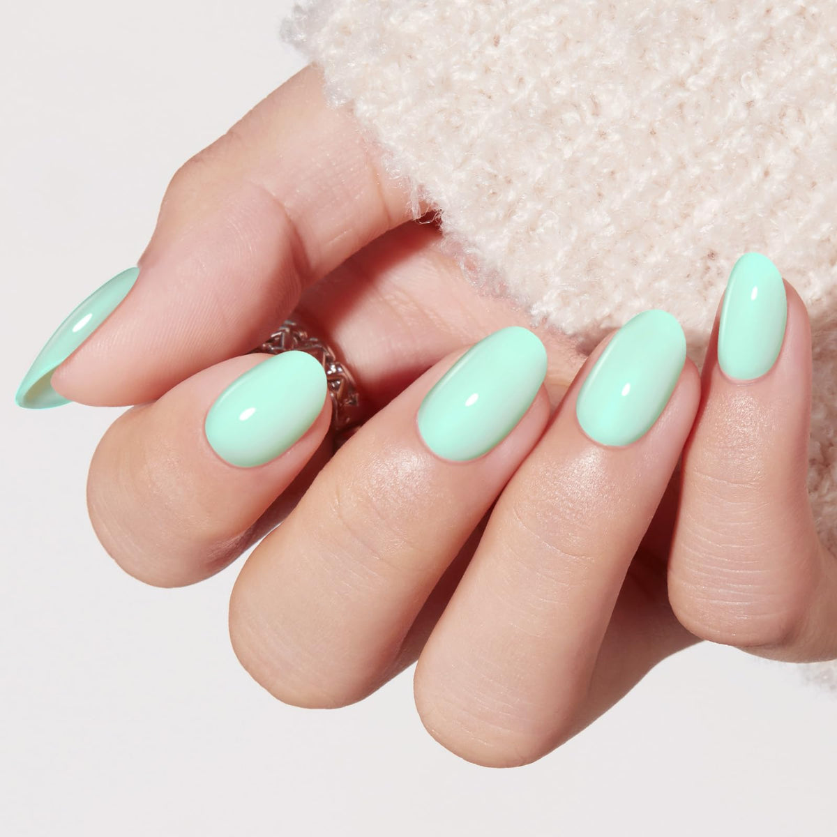 modelones French Tip Press On Nails, Short Oval Fake Nails Nails Press Ons
