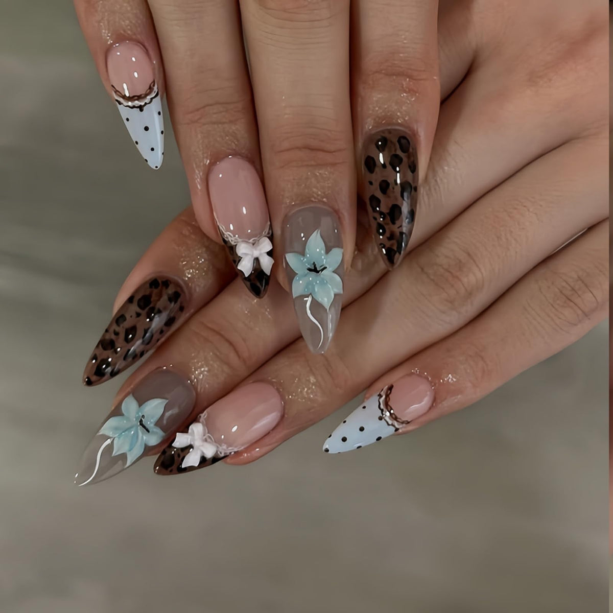 Rhinestone Press on Nails White French Tip Fake Nails with 3D Bow Design Glossy Full Cover Stick on Nail Sparkly Luxury Long Stiletto Nail Press ons for Women, 24Pcs
