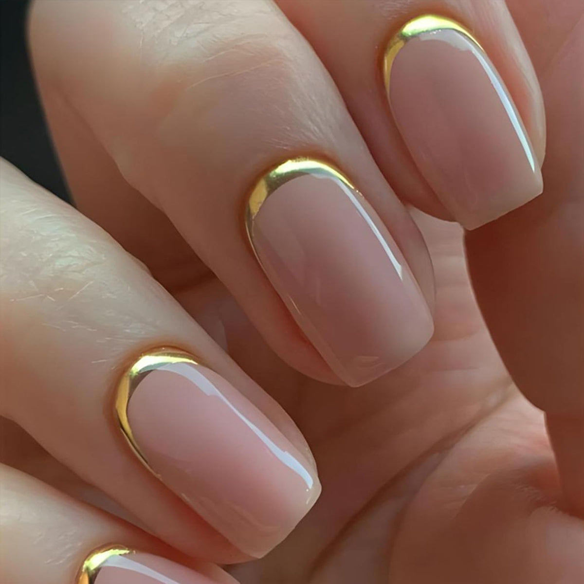 Cat Eye Press On Nails Short Square 3D Floral Pearl Wedding Nails 24PCS
