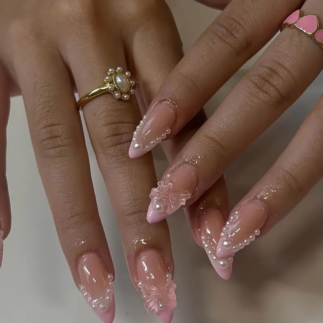 Ombre White Almond Press on Nails Short Medium Pink Fake Nails with Rhinestone Bling Designs Glitter Manicure Fake Nails False Nails for Wedding Fantasy Acrylic stick on nail for Women