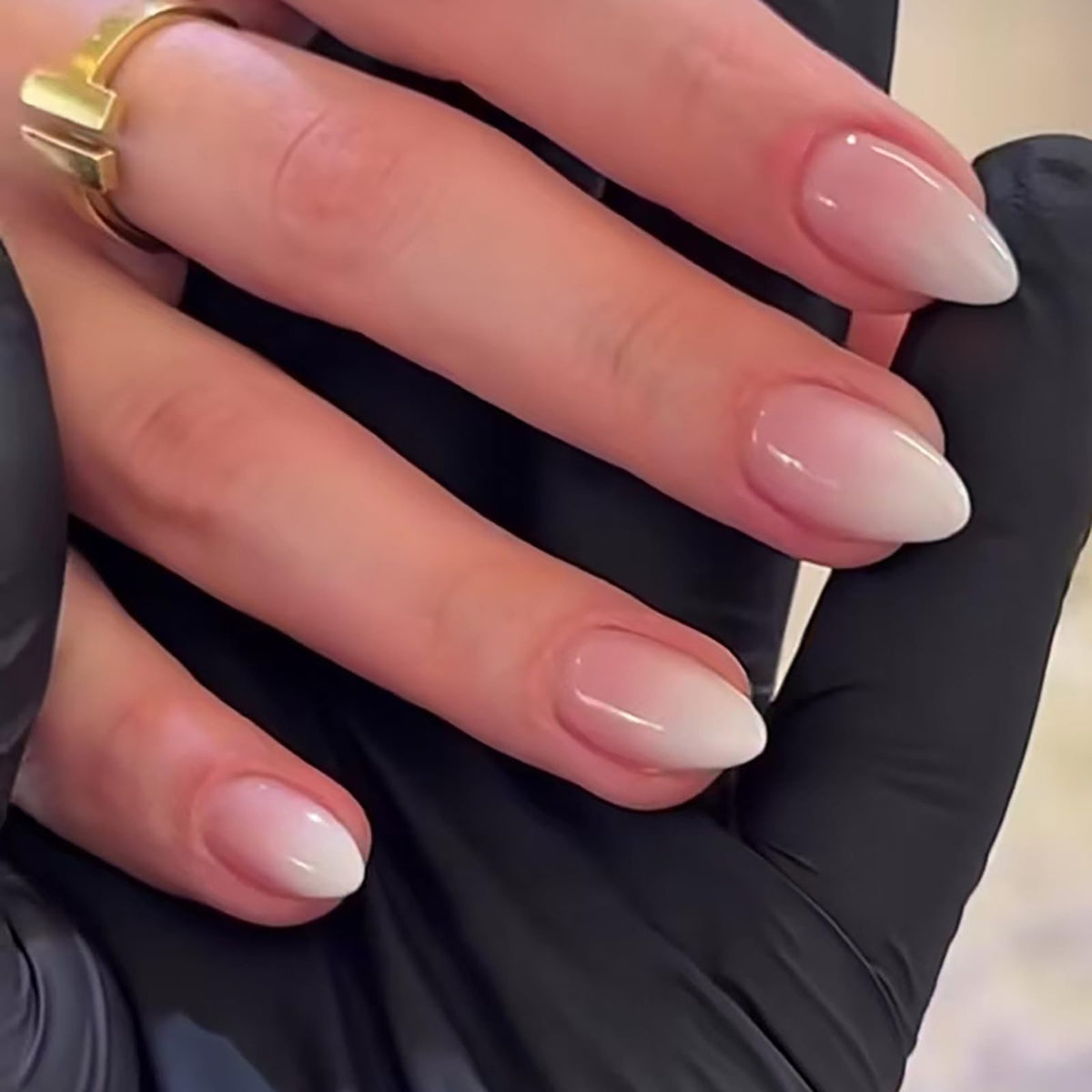 Summer Press on Nails Almond Pink Floral Shell Pearl Gold Dot Fake Women