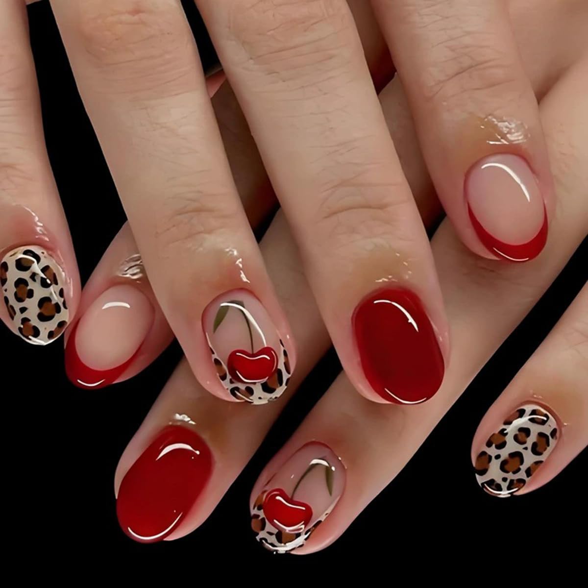 Short Square Press on Nails French Fake Nails Ombre Acrylic Nails Press on Full Cover Glossy False Nails Artificial Stick on Nail for Women Manicure Decoration 24PCS