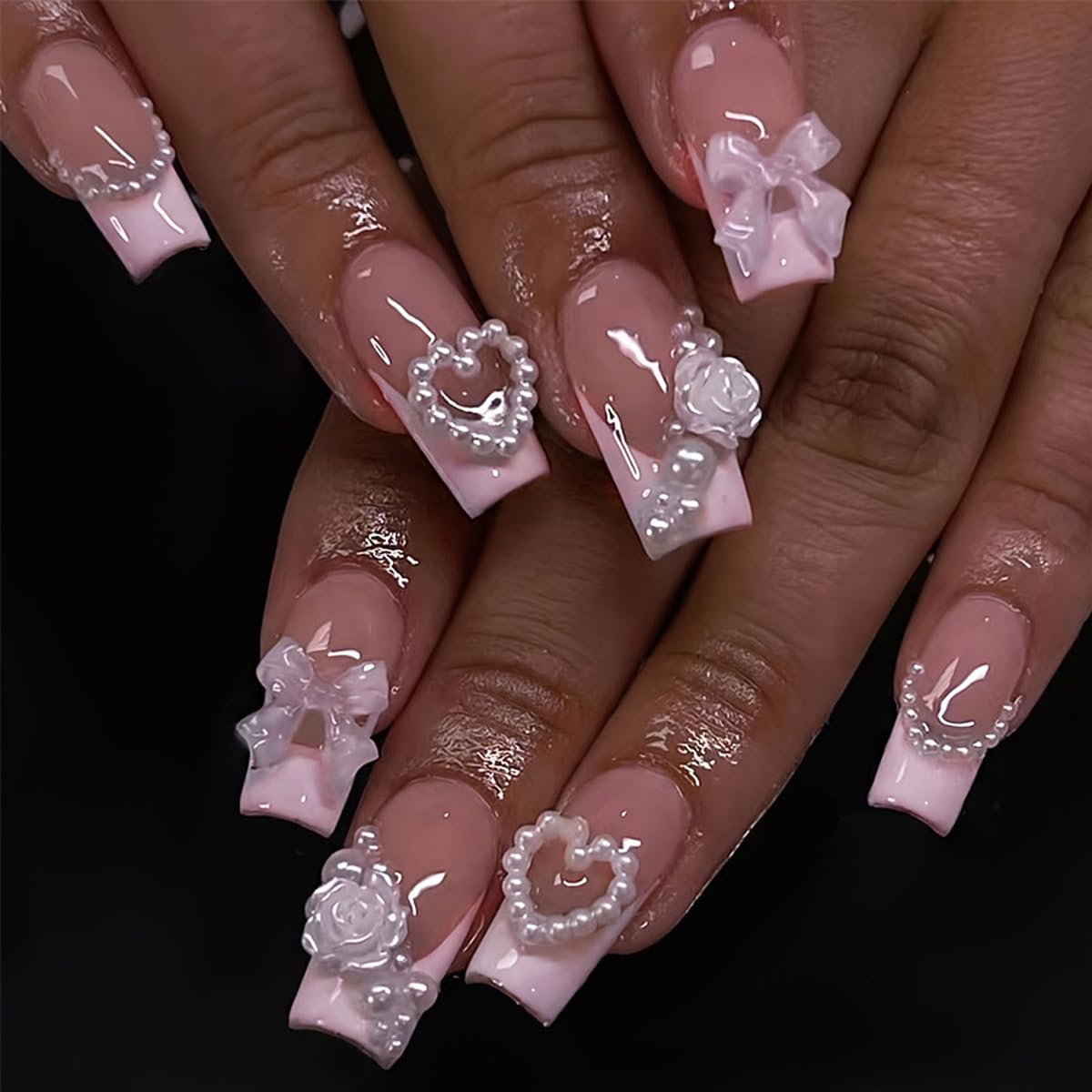 24Pcs French Tip Press on Nails Gloss Short Almond Fake Nails Bow Designs White French Nails Pearl Press ons Cute False Nails Artificial Rhinestones Stick on Nails Acrylic Nails for Women Nail Decor