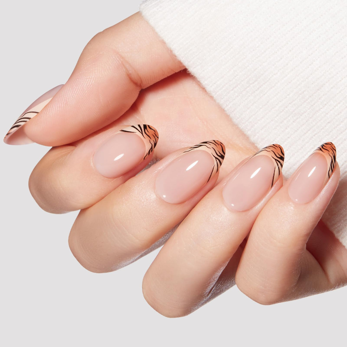 modelones Milky White Press On Nails Short Almond 32Pcs 16 Sizes Reusable