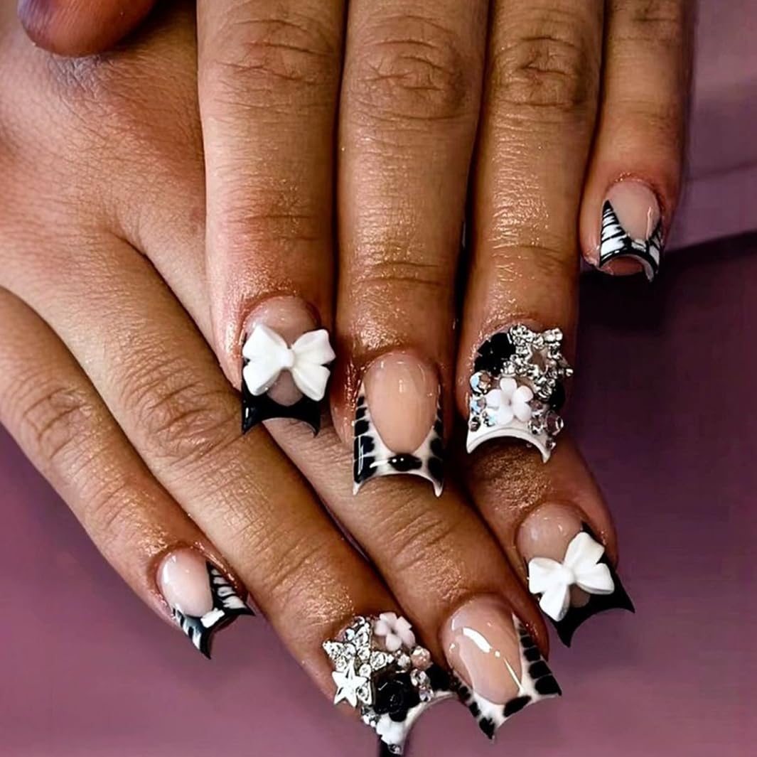 24pcs White French Tip Press on Nails Medium Almond Fake Nails with 3D Bow Acrylic Nails Design Gold Line Stick on Nails French False Nails Kit Full Cover Glue on Nails for Women Nail Decoration