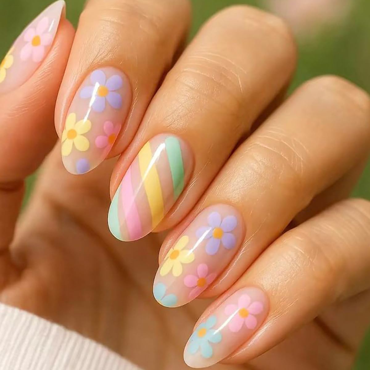 Milky White Press on Nails Medium Square, Pearls Deco Design, 24Pcs