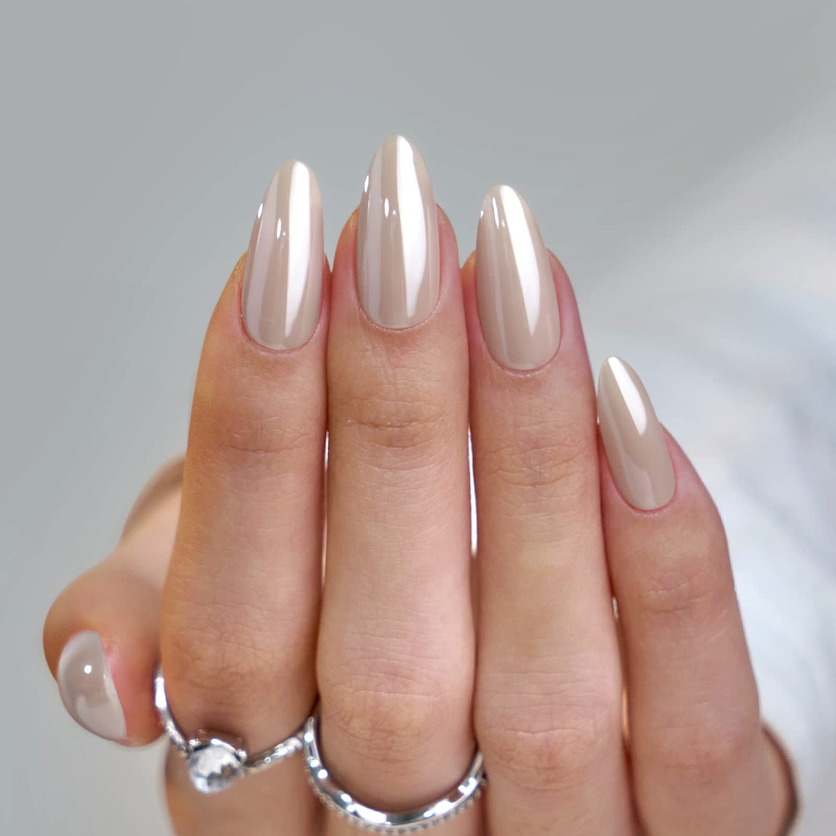 BTArtbox Press On Nails, Short Almond Pink Fake Nails, 32Pcs Full Kit