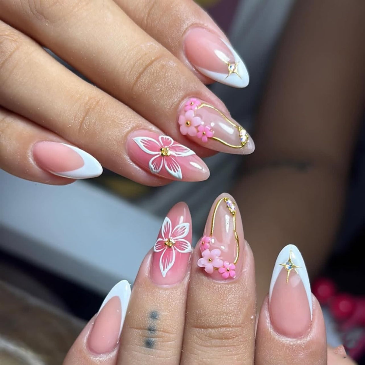 Almond Press on Nails Medium - Fall Fake Nails with Gold Line Design - White Full Cover Stick on False Nails - for Women 24 Pcs