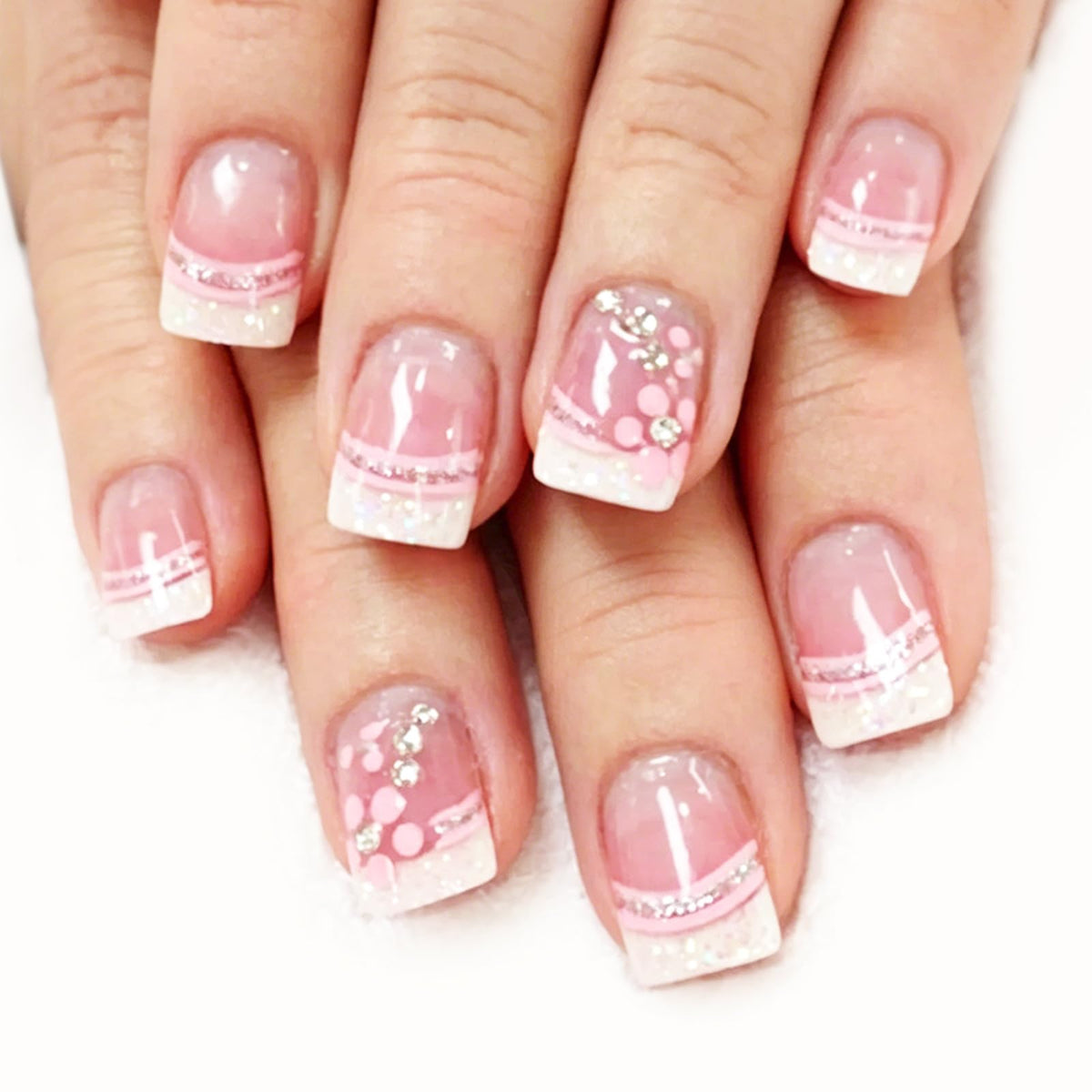Press on Nails with Shimmer Design Glossy White French Tips Short Square False Nails Silver Glitter Fake Nail Nude Minimalist Stick on Fingernails Pink Glue on Nail for Women Bridal Daily Wear