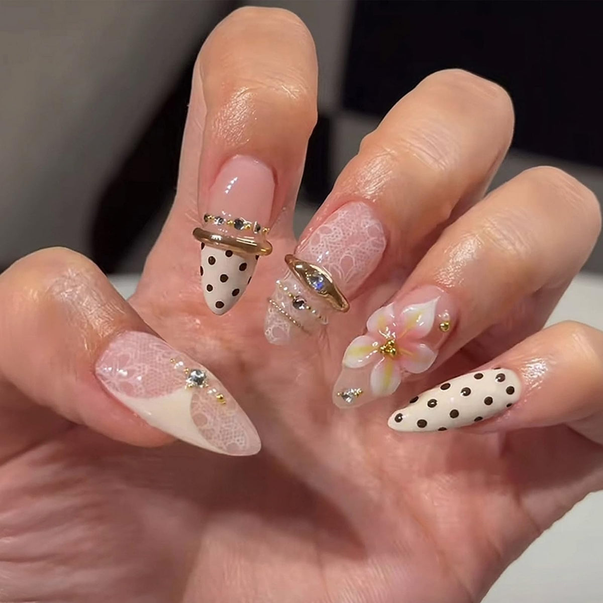 Silver Glitter Press on Nails French Tip Fake Nails Medium Almond False Nail with Rhinestone Design Nude Glossy Artificial Acrylic Full Cover Diamond Glue on Nail for Women Christmas Manicure 24Pcs
