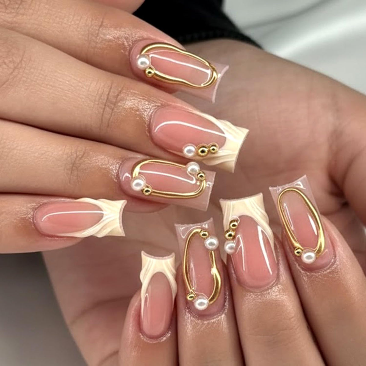 Short Square Press on Nails Flower White French Tip Fake Nails with 3D Floral Gold Bead Designs Glossy Reusable Full Cover Stick on False Nail Set for Women 24 Pcs