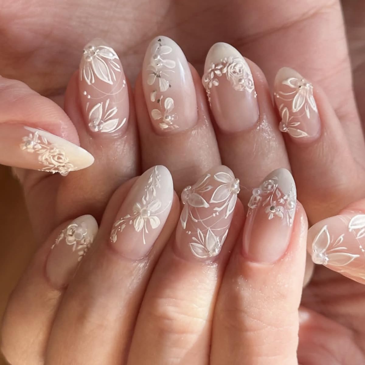 Medium Almomnd Press on Nails - Elegant White Floral Bridal Fake Nails