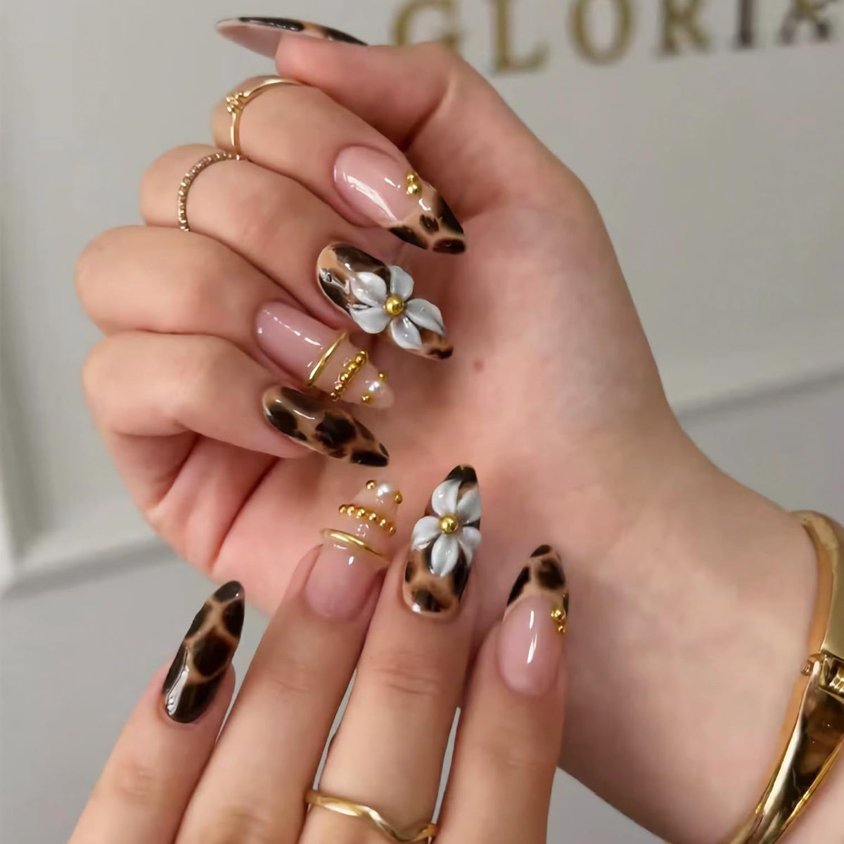 BABALAL Bridal Lace Press On Nails, Medium Almond Fake Nails with 3D White Floral & Pearl, Nude Ombre Acrylic Stick On Nails for Women 24Pcs