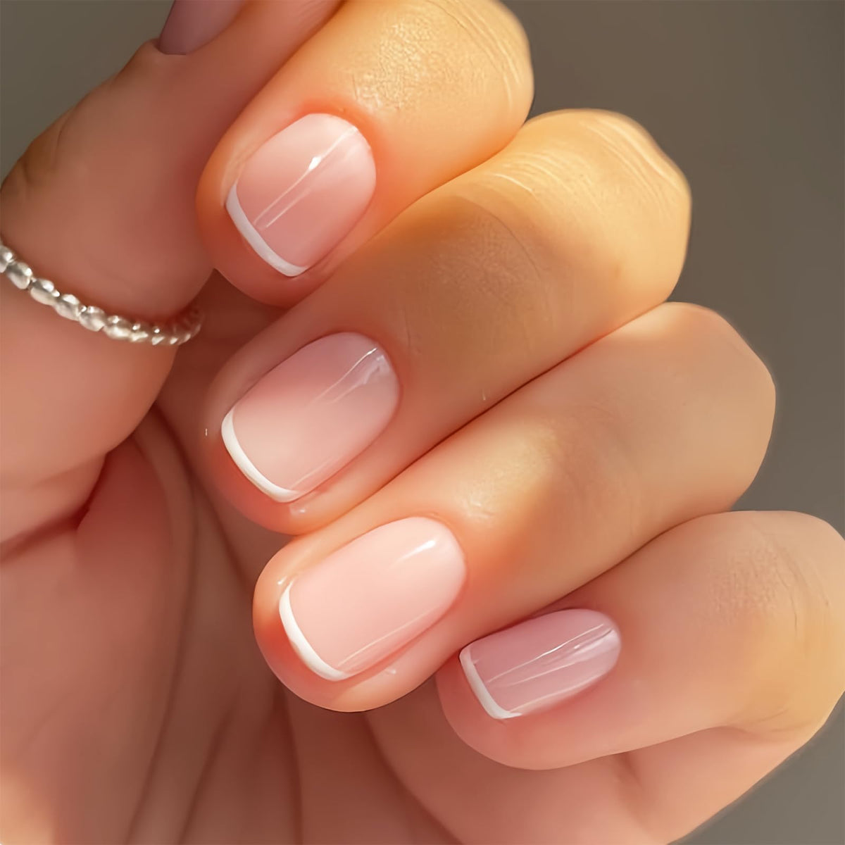 30Pcs Handmade Press on Nails Medium Almond Shape 3D Flower Fake Nails with Chrome Gold Foil Leaves Pearl Designs Nude White Shiny Acrylic Nails Reusable Full Cover Artificial False Nails for Women