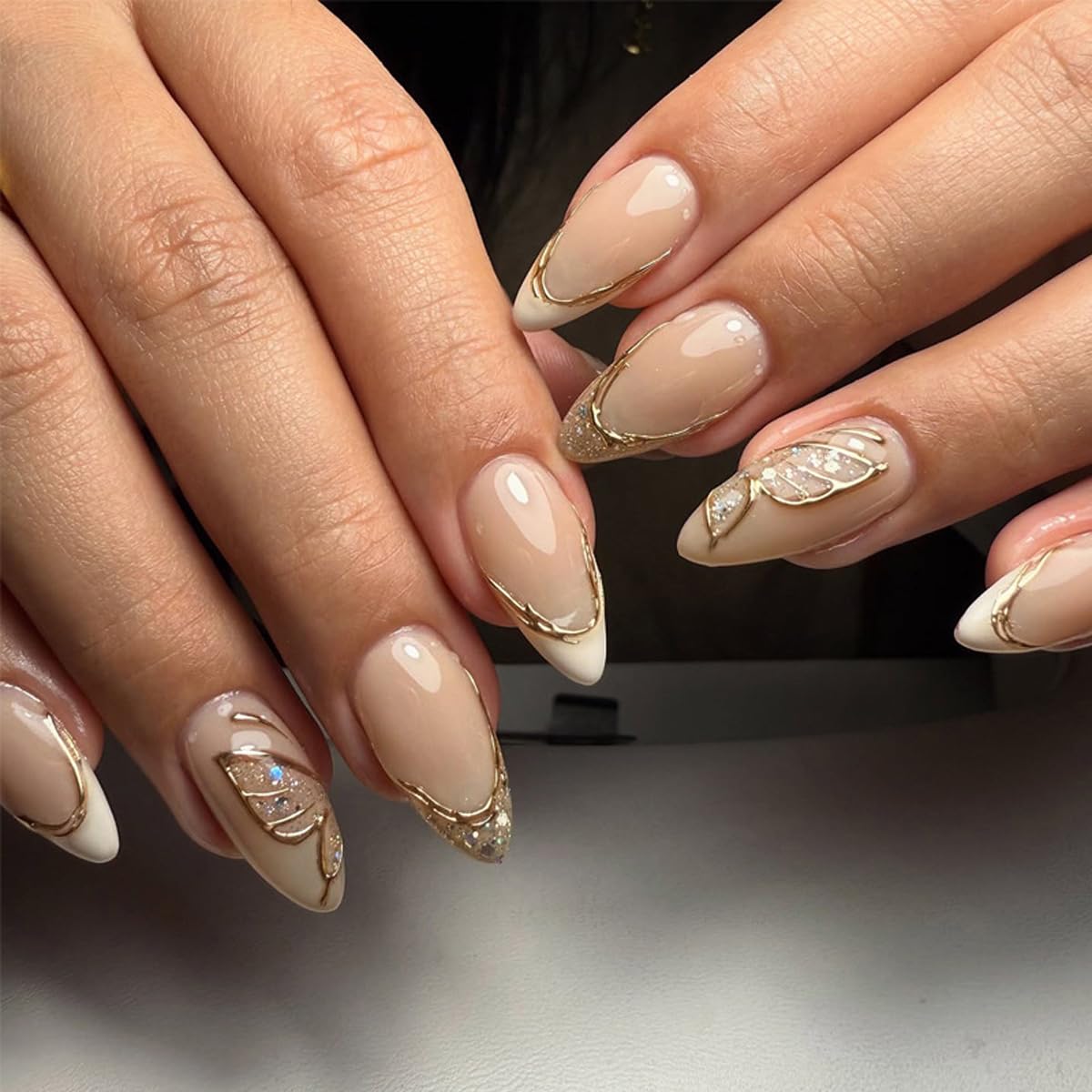 Medium Almomnd Press on Nails - Elegant White Floral Bridal Fake Nails