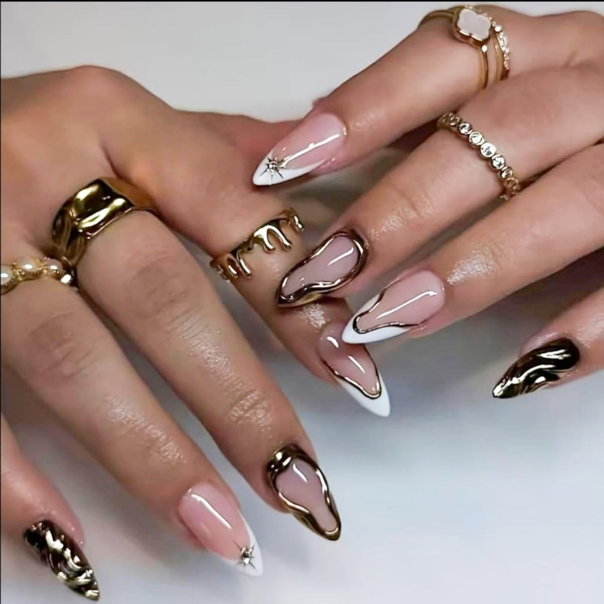 French Tips Press on Nails Medium Almond Nails Press on with 5D Flower Charm Design Glossy Brown Glue on Nails Water Ripple Rhinestones Fake Nail Reusable Fall Winter Nail for Women Manicure 24Pcs