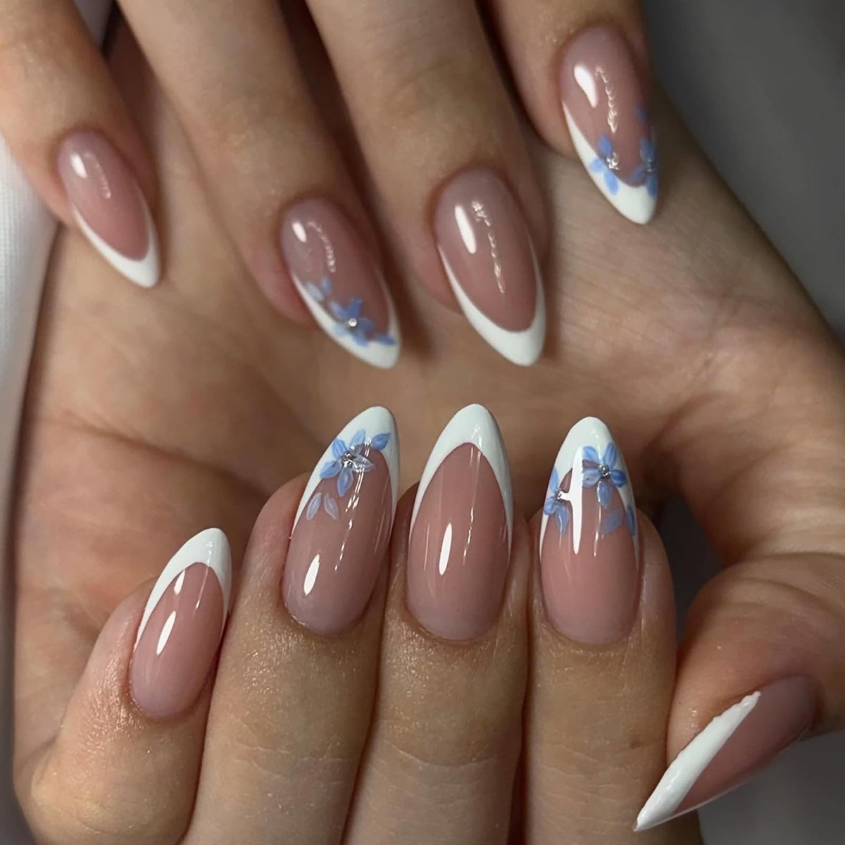 Summer Press on Nails Almond Pink Floral Shell Pearl Gold Dot Fake Women
