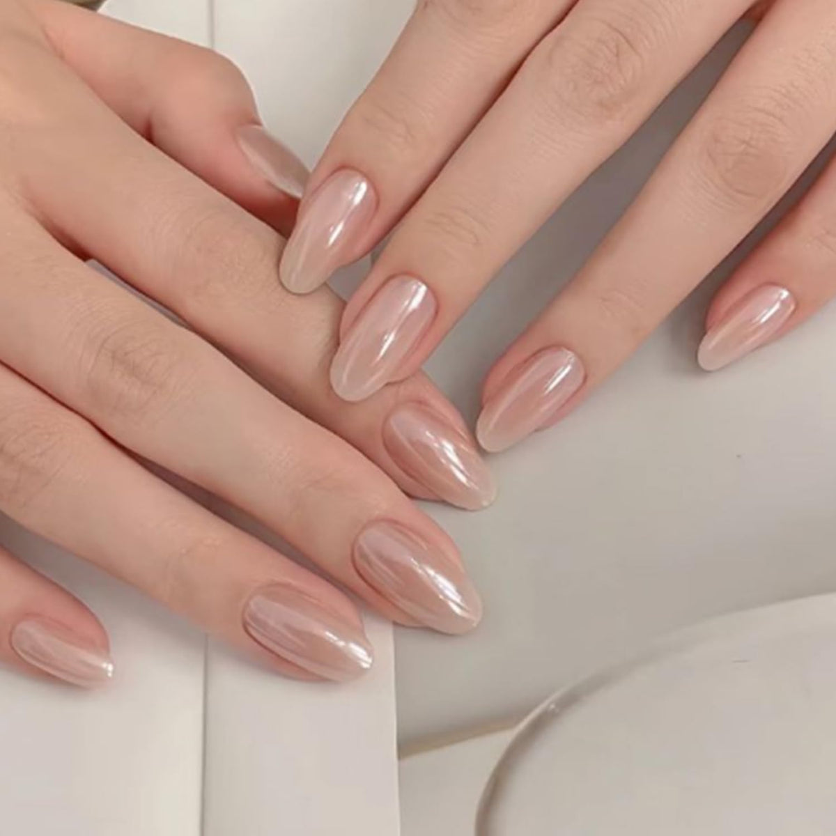modelones Milky White Press On Nails Short Almond 32Pcs 16 Sizes Reusable