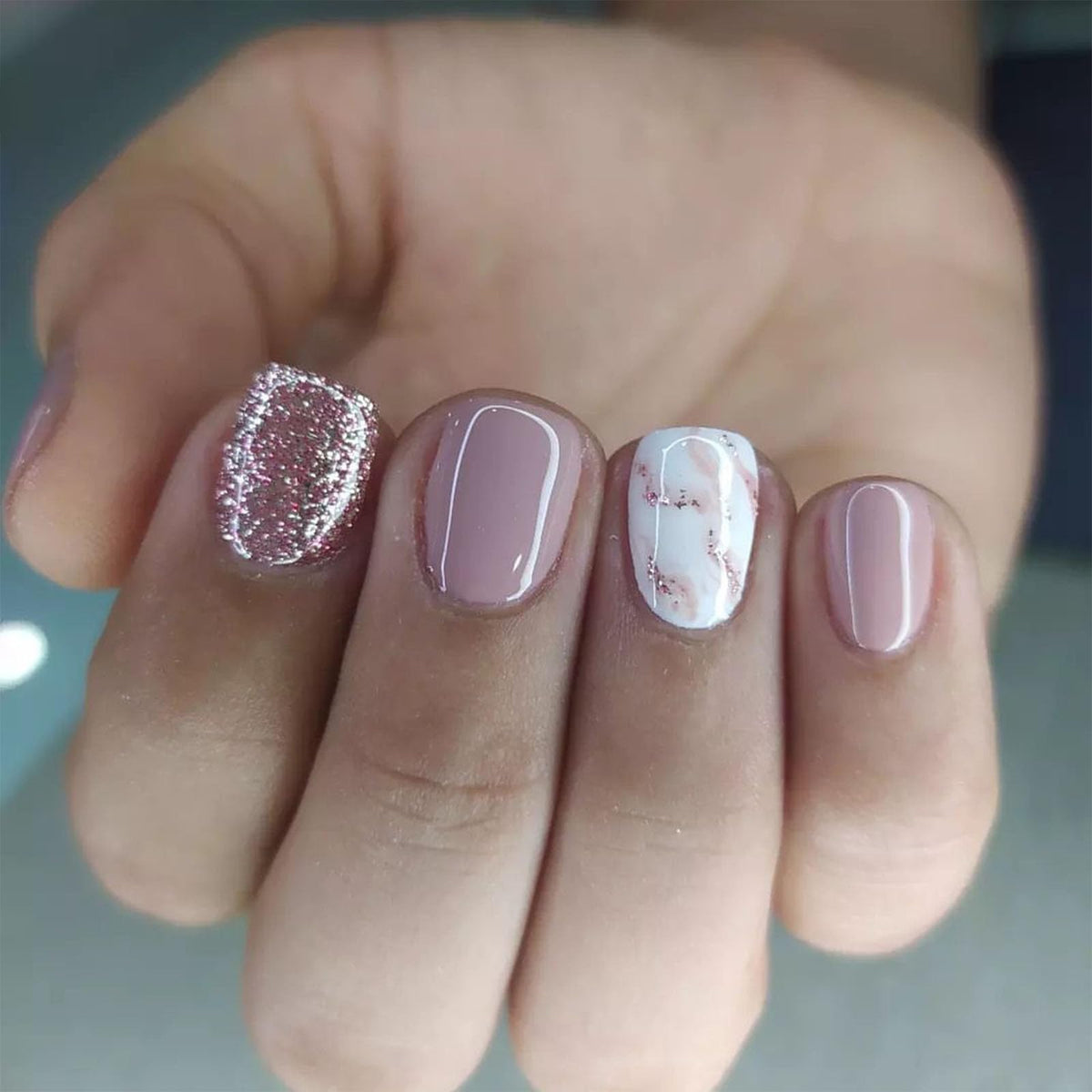 Short Press on Nails Square Nude Ombre Fake Nails Press ons White Glue Stick on Nails with Designs Full Cover Acrylic Glossy Artificial Cute False Nail for Women Girls 24 Pcs