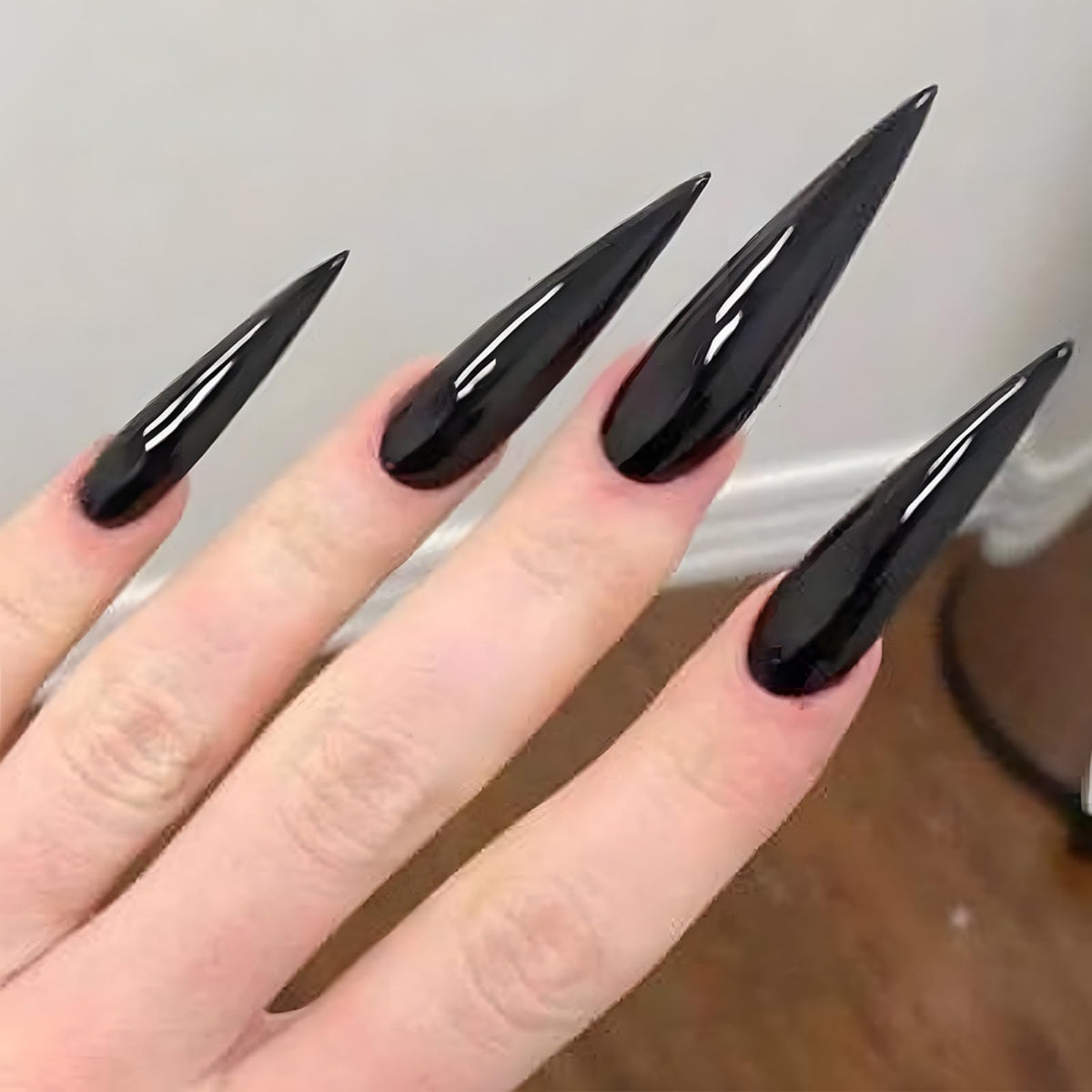 Rhinestone Press on Nails White French Tip Fake Nails with 3D Bow Design Glossy Full Cover Stick on Nail Sparkly Luxury Long Stiletto Nail Press ons for Women, 24Pcs