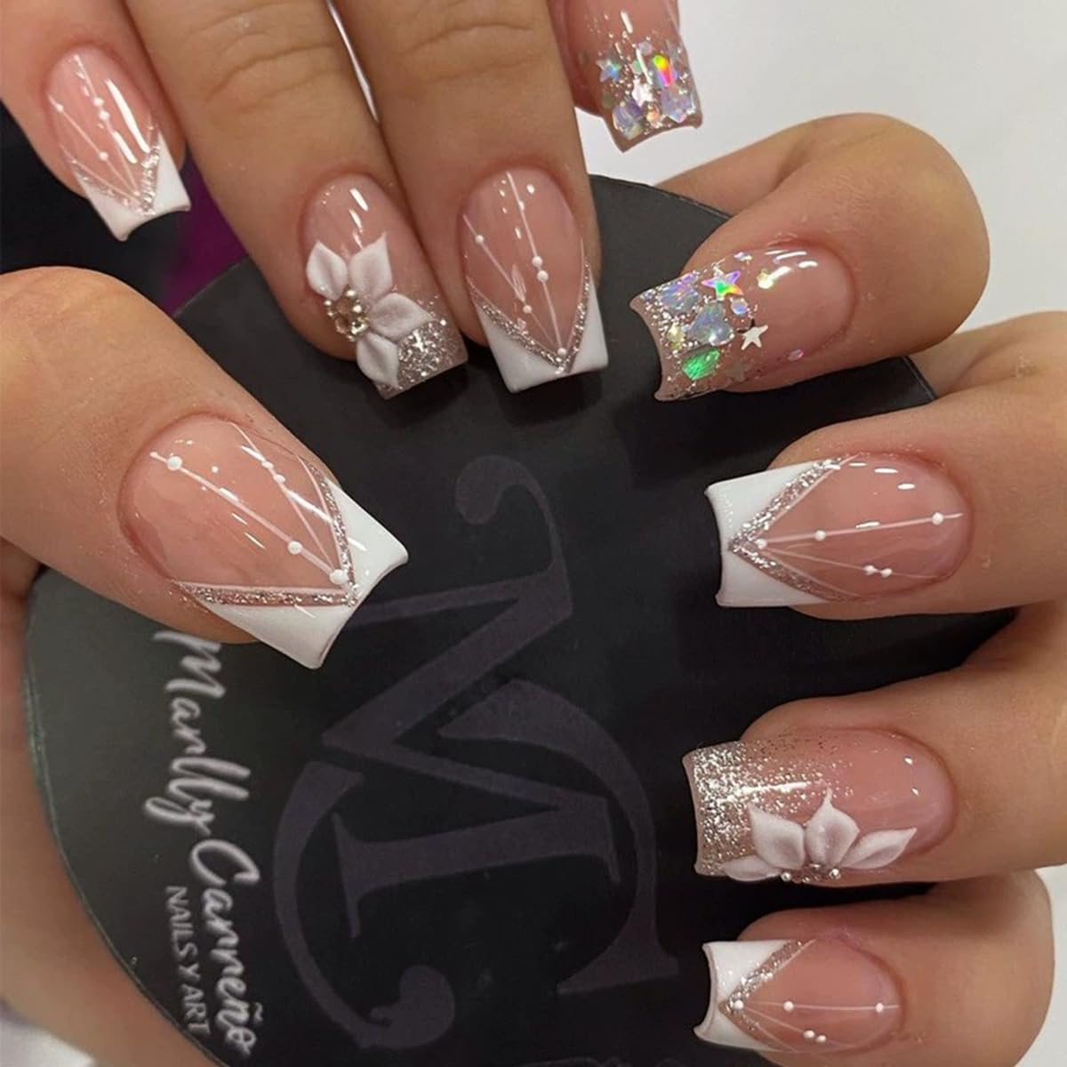 Short Square Press on Nails French Fake Nails Ombre Acrylic Nails Press on Full Cover Glossy False Nails Artificial Stick on Nail for Women Manicure Decoration 24PCS