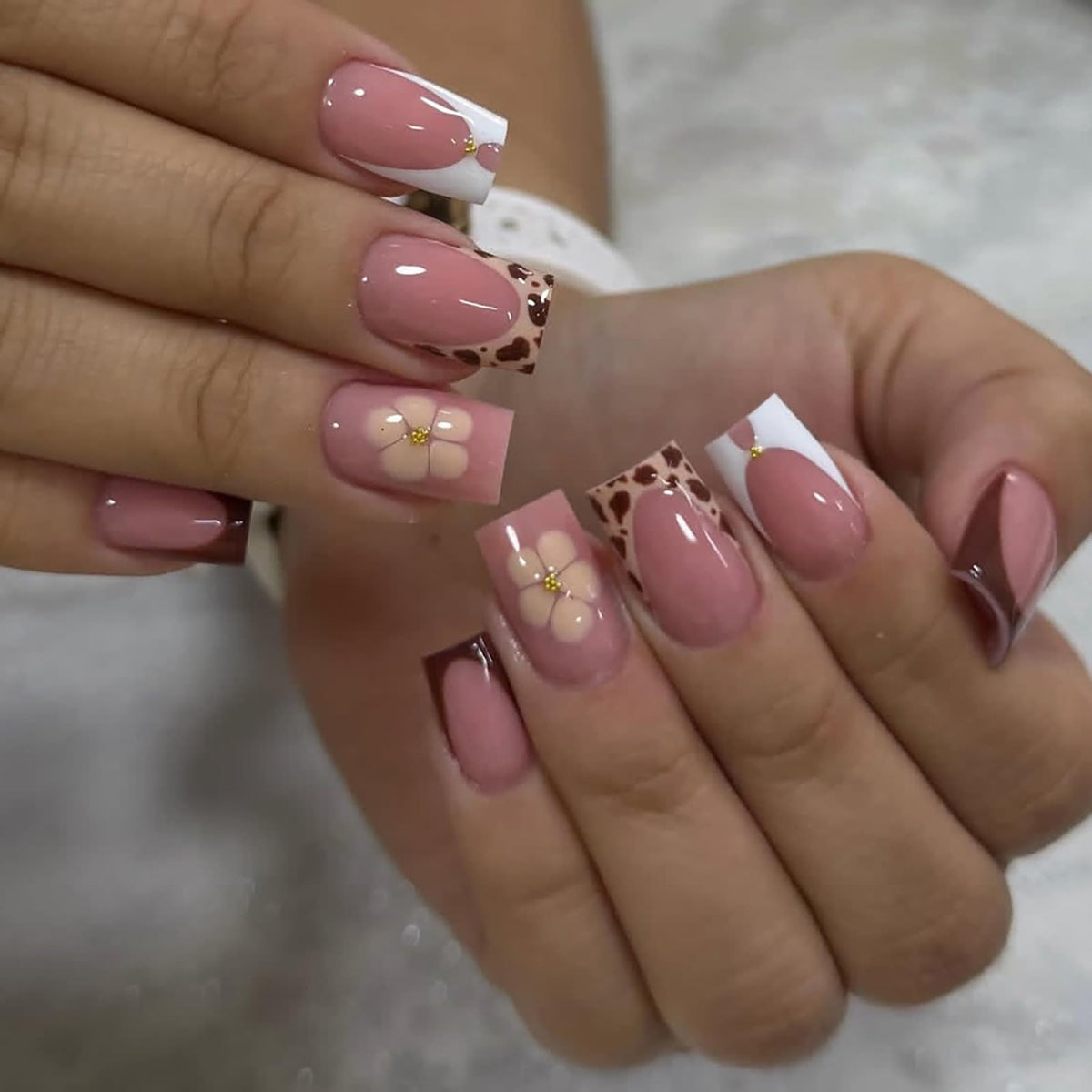 24Pcs Long Square Nude Pink White Nails Press ons Pearl Gold Flower Fake Nails Elegant False Nails Bridal Nails Glue on Luxurious Stick on Nails Casual Work for Girl Women Wedding Formal Occasions