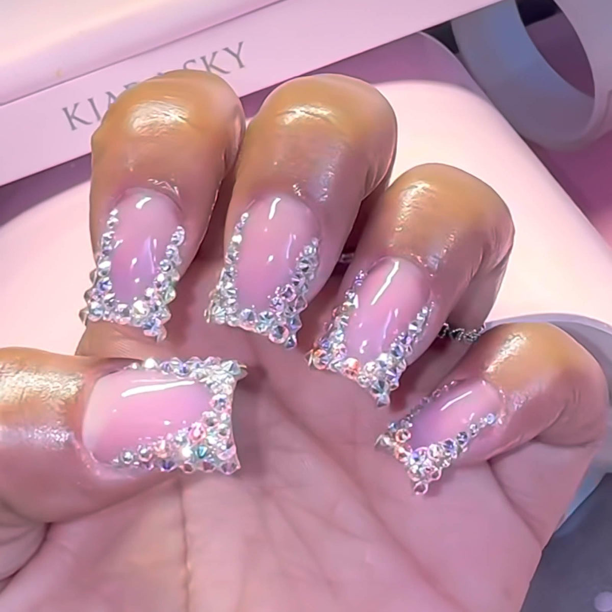 RUOKEXIN Long Press on Nails Stiletto Shaped Fake Nails Handmade False Nails with Rhinestones Designs White Ombre Glue on Nails Glitter Artificial Nails Luxury Stick on Nails for Women 24Pcs