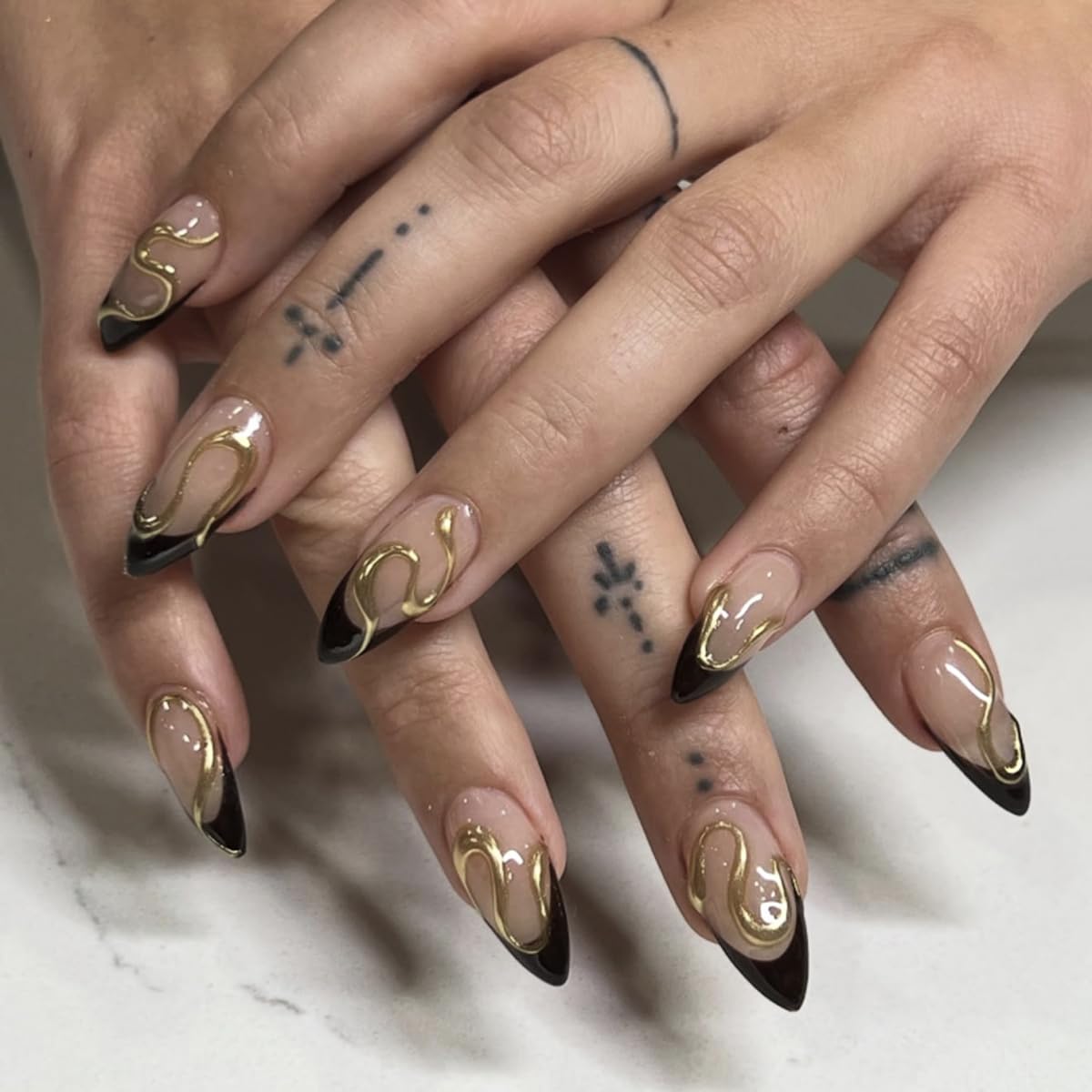 Medium Almomnd Press on Nails - Elegant White Floral Bridal Fake Nails