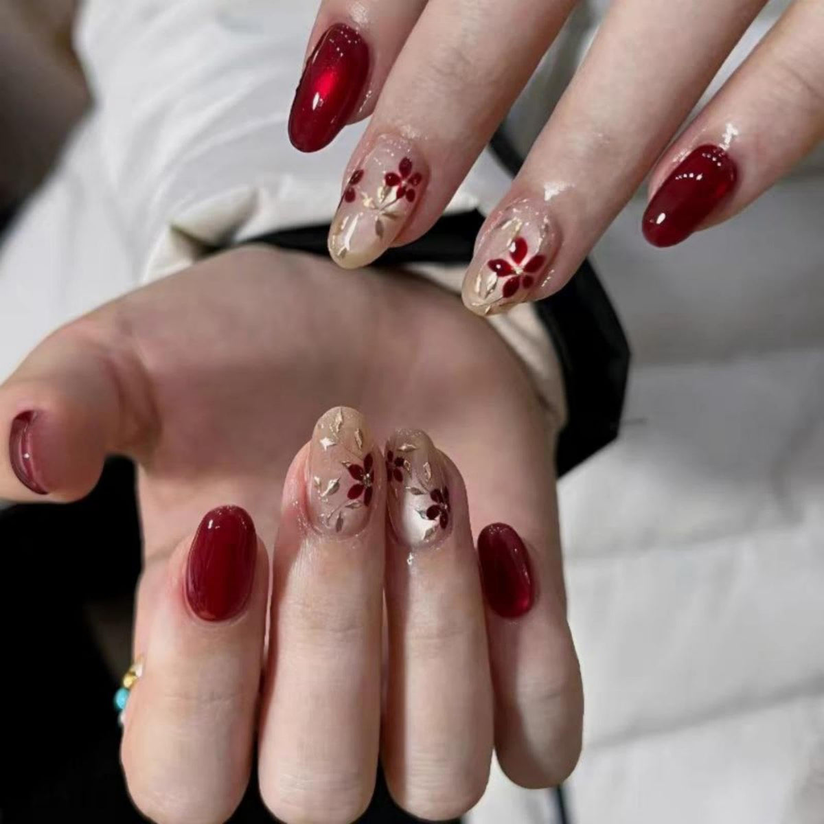 French Tips Press on Nails Medium Almond Nails Press on with 5D Flower Charm Design Glossy Brown Glue on Nails Water Ripple Rhinestones Fake Nail Reusable Fall Winter Nail for Women Manicure 24Pcs